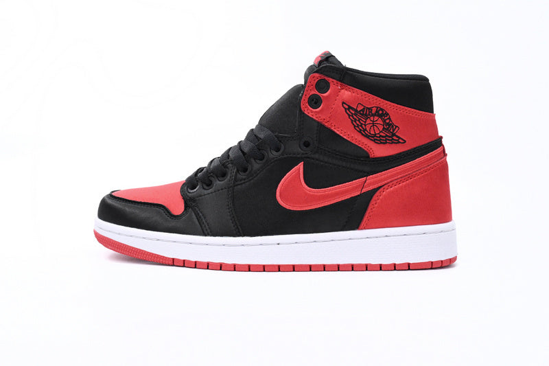 Air Jordan 1 Retro High OG Satin Bred FD4810-061