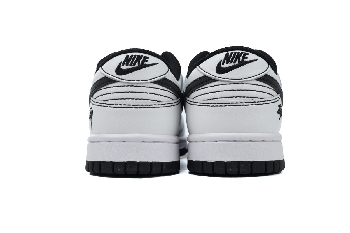 Nike Dunk Low x  Stussy White Custom FC1688-137