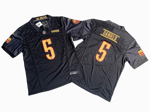 Mens Washington Commanders #5 Jayden Daniels Black Alternate Vapor Limited Jersey