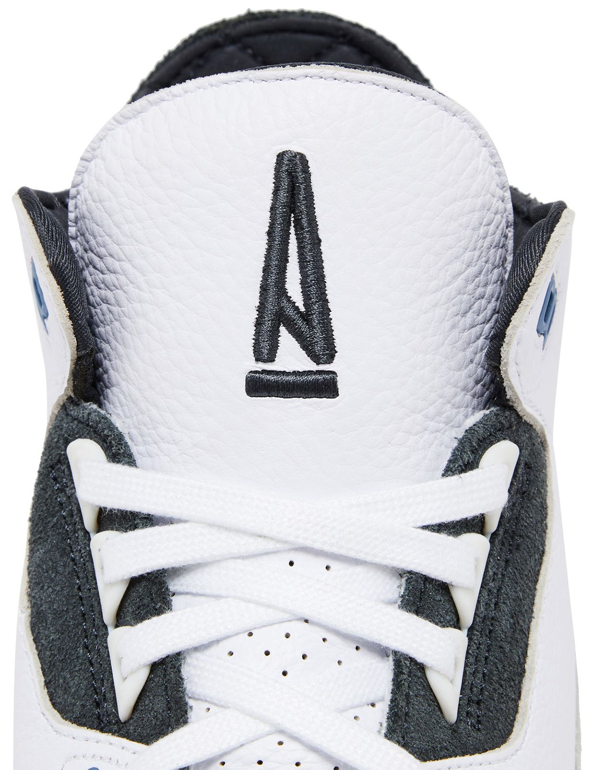 Air Jordan 3 x A Ma Maniere Diffused Blue HV8571-100